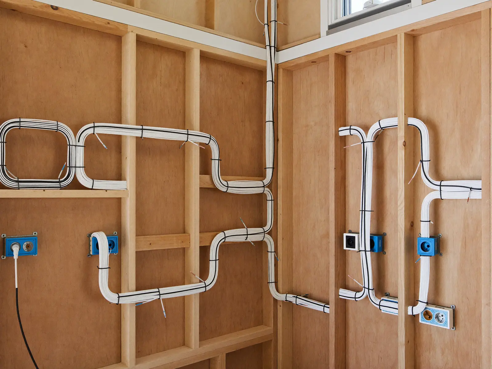 Old Wiring → Safe Wiring — after